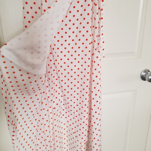 Wrap Around Dress - Midi - Picture 2 of 6